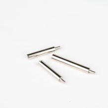 Round stud screws